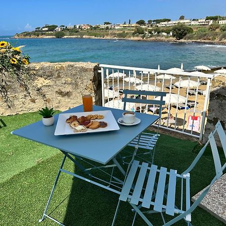 Villa Mg Hotel Santa Marinella Exterior photo
